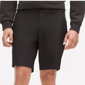 Lululemon ABC Classic-Fit Short 9" in Black Men’s Size 30 Warpstreme Fabric